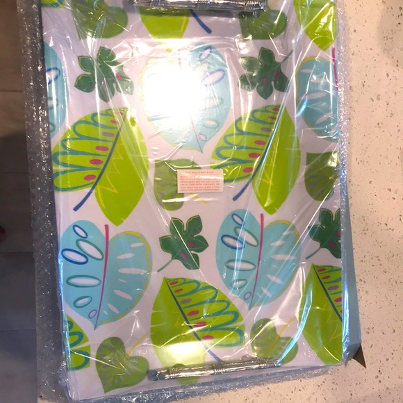 New Mariposa tray
